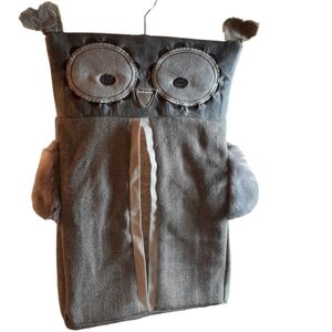 Owl diaper holder